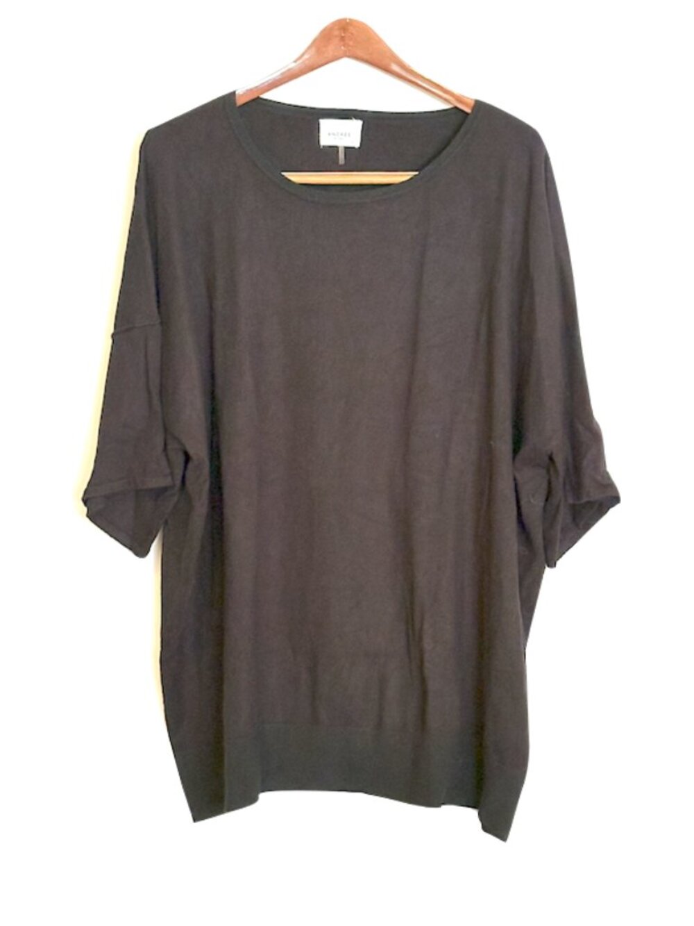 2/$29 Andree By Unit 3/4 long sleeve knit 1X black sweater